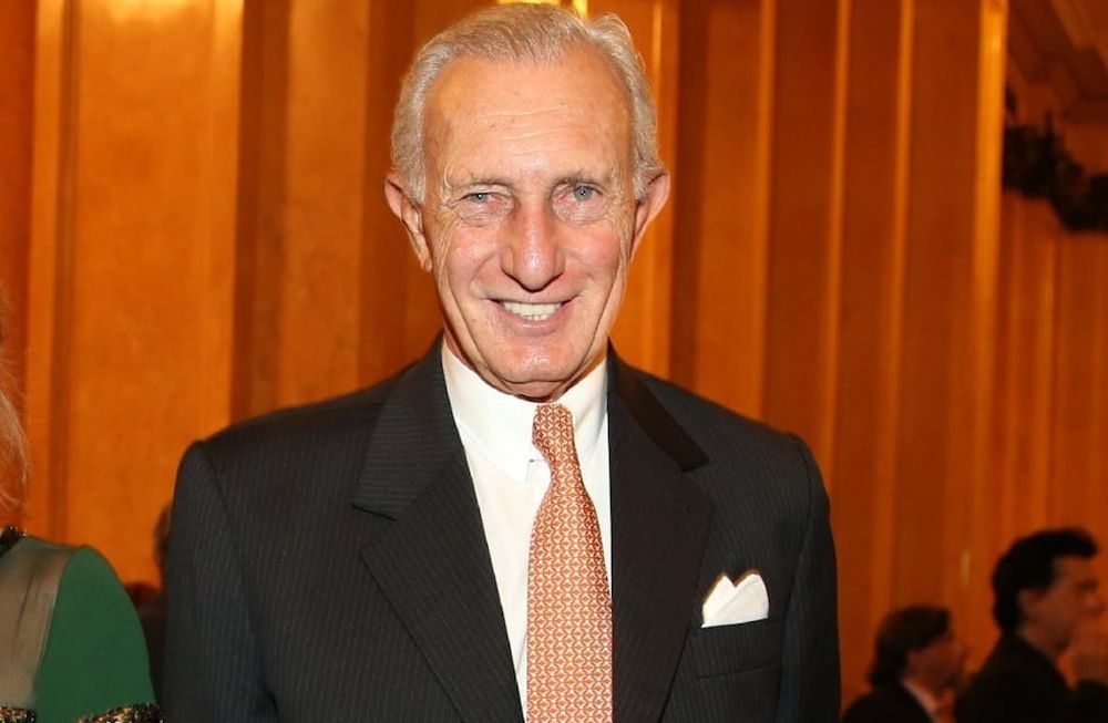 En la década del 80, Jorge Neuss continuó los negocios relacionados con la energía y los servicios financieros e incorporó al rubro inmobiliario.