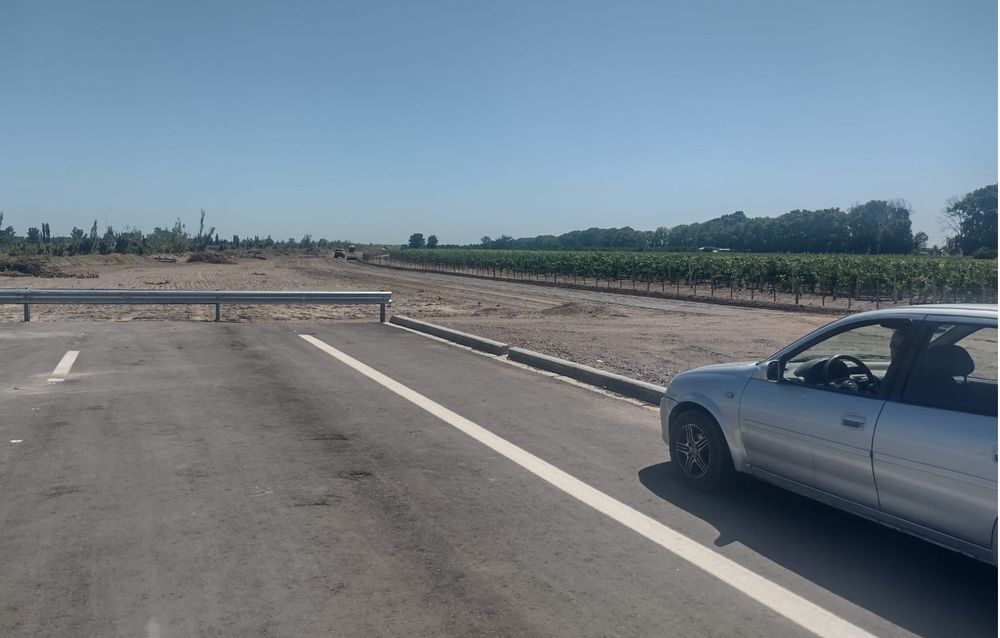 Expropiación en la obra de la doble vía a Rivadavia. (Enrique Pfaab - Los Andes) 