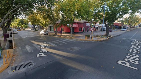 un policia que manejaba borracho protagonizo un fuerte choque en godoy cruz: una mujer herida