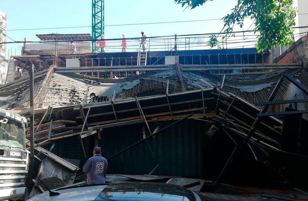 Los motivos del derrumbe, como las pericias pertinentes sobre posibles daños en las viviendas colindantes, será motivo de investigación de los expertos