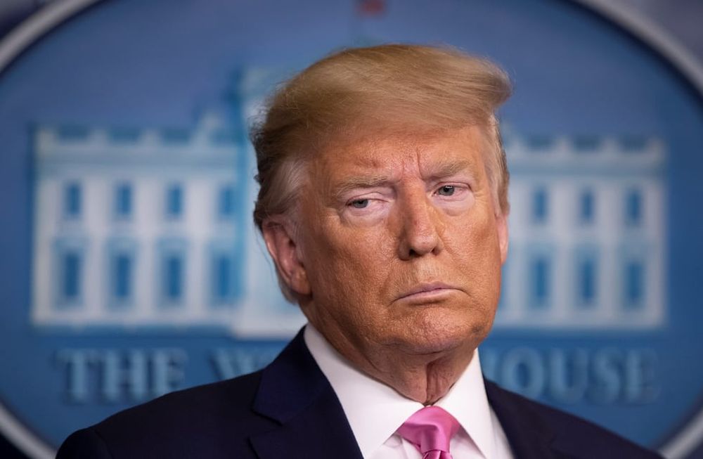 El presidente Donald Trump anunció que decidieron anular la decisión de quitarle la visa a los estudiantes universitarios extranjeros.