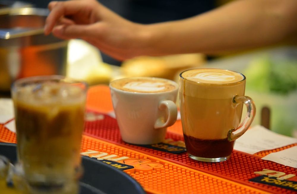 Fue a una cafetería y le cobraron un insólito precio por un producto. (Foto ilustrativa. Nicolás Bravo / La Voz)