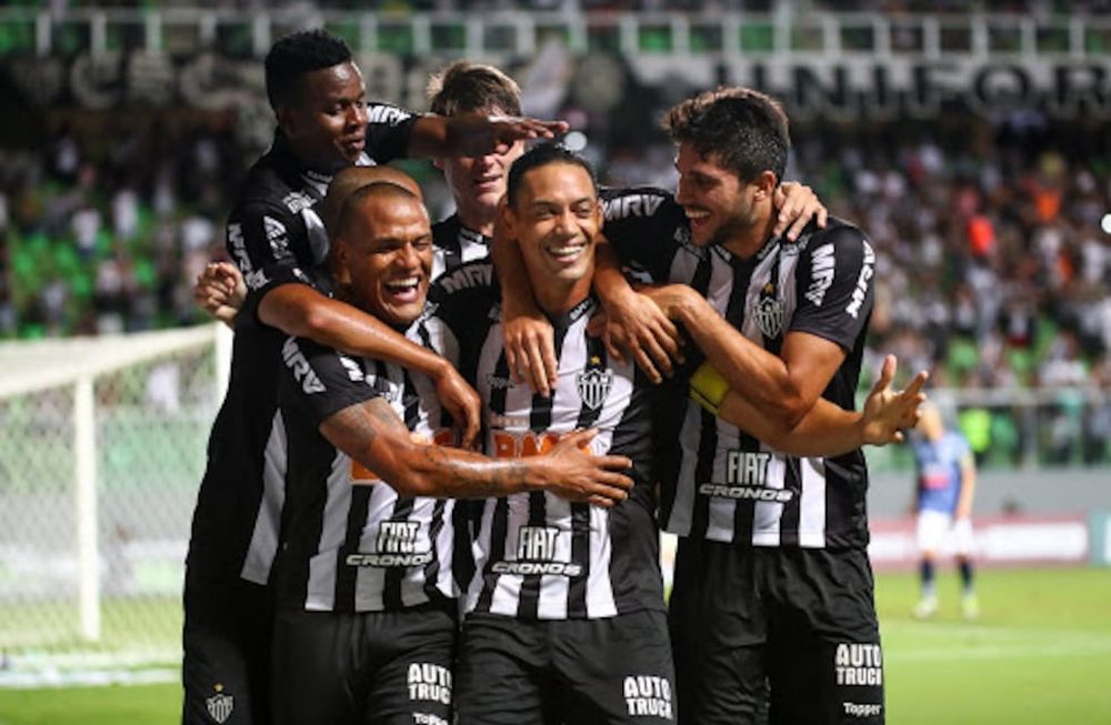 Un ex jugador de River dio positivo de coronavirus en Brasil