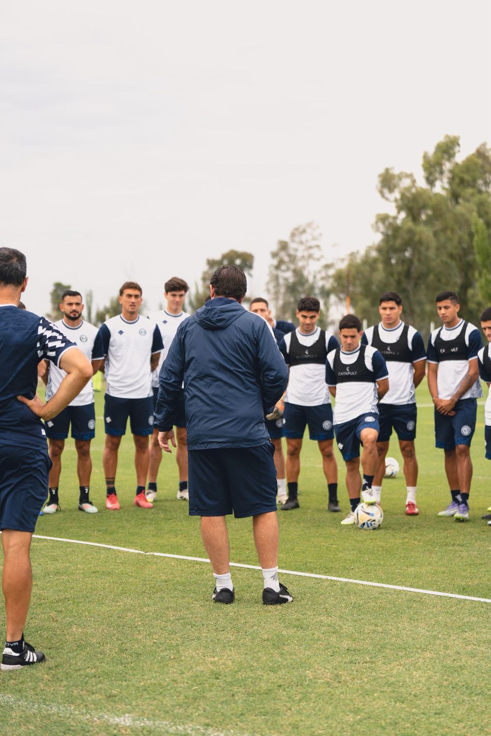 El entrenador santafesino a conseguido conformar un grupo que responde son absoluta lealtad y que entiende el plan a la perfección.