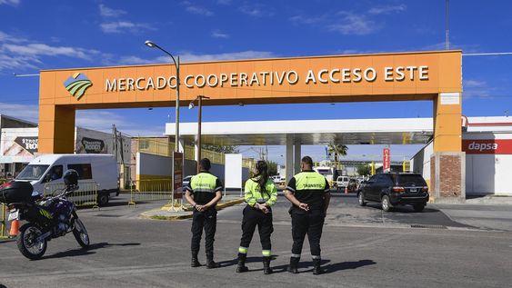 Acceso Este: ya aplican multas en Guaymallén por no respetar los cambios en las laterales