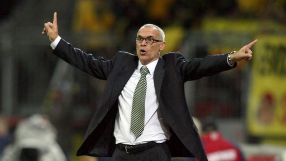 El argentino Héctor Cúper.
