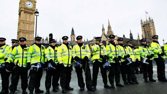 La policía inglesa borró por error 400.000 historiales criminales