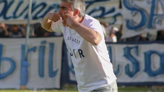 Gabriel Gómez, el comandante, el padre de este plantel de Independiente que ilusiona a todo el mundo Leproso.