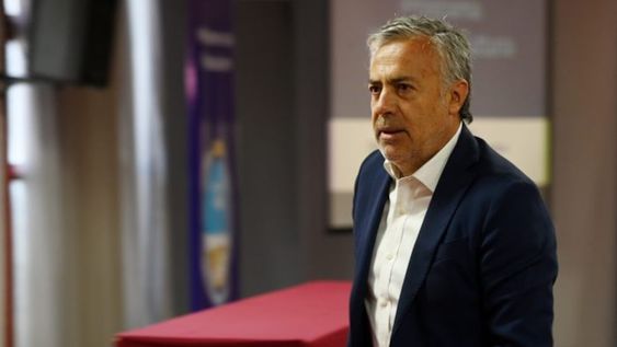 El gobernador Alfredo Cornejo habló sobre el incremento en el boleto del colectivo. Foto: Prensa Mendoza