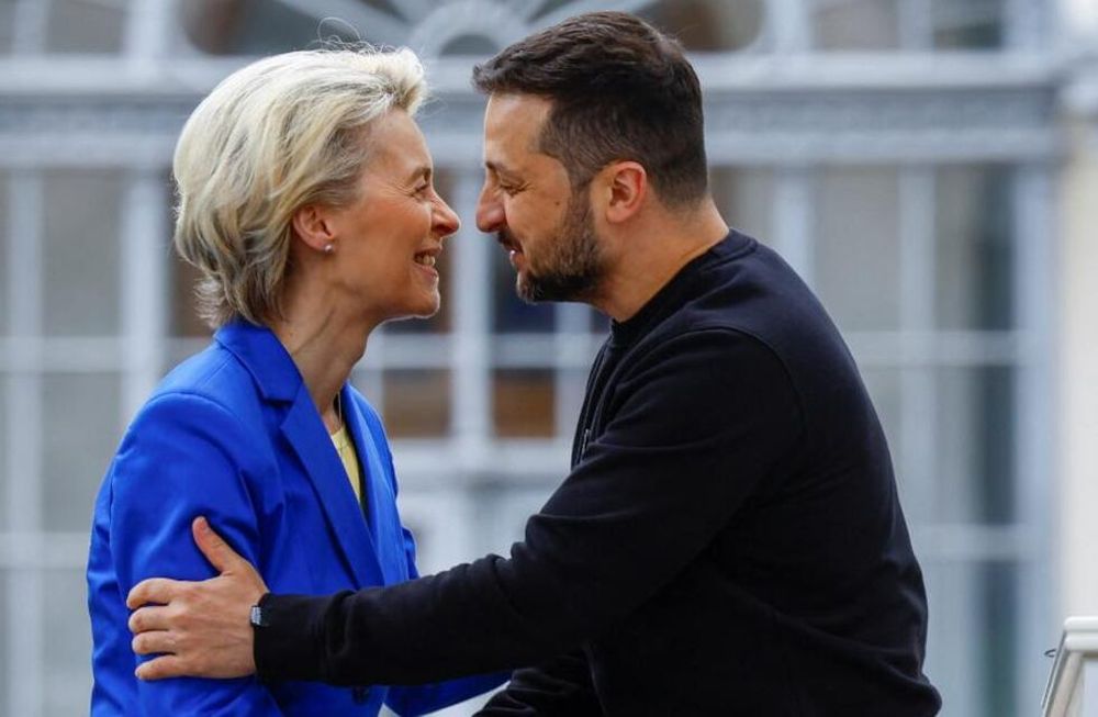 Ursula von Der Leyen y Volodimir Zelenski, durante la conferencia que brindaron en conjunto a propósito de la visita de la funcionaria a Kiev en este Día de Europa.