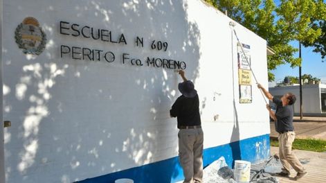 Emilio Pastorino, subdirector del área de mantenimiento de la subsecretaría de Infraestructura Escolar había afirmado que el objetivo era intervenir en todos los edificios que lo necesitan para comenzar el ciclo lectivo 2025.