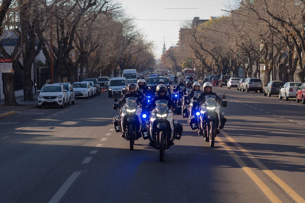 Operativos de la Policía en el Gran Mendoza.