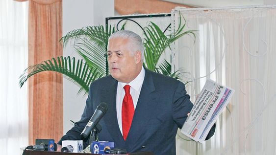 Ernesto Pérez Balladares y su conflicto con el renombrado diario panameño.