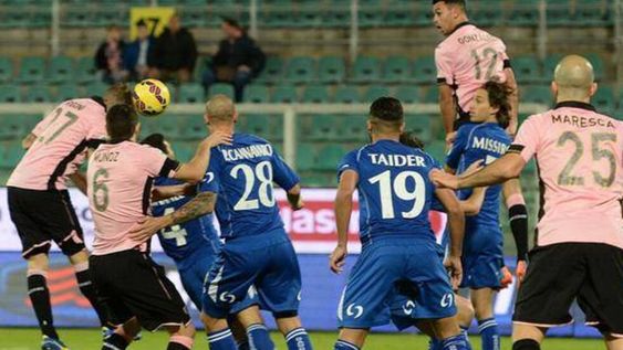 El cordobés Dybala le mostró la pelota a Cannavaro y así le fue