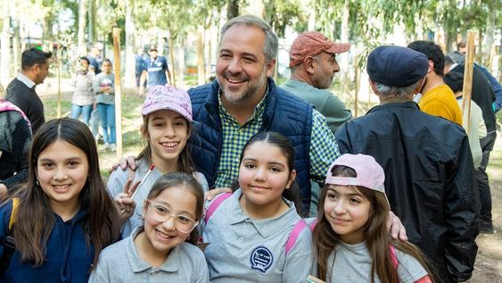 En Maipú hay más pulmones verdes y crece la forestación