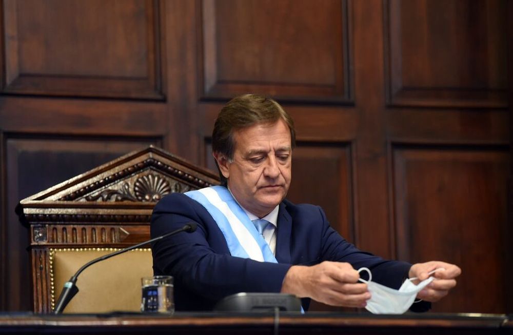 Reforma constitucional: el silencio del PJ, el apoyo crítico de la UCR y el espejo cordobés
