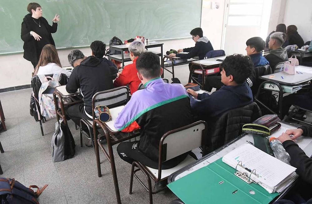 Gracias a la inteligencia artificial se evitó el abandono escolar de 4.500 estudiantes secundarios en Mendoza. Foto: José Gutierrez / Los Andes