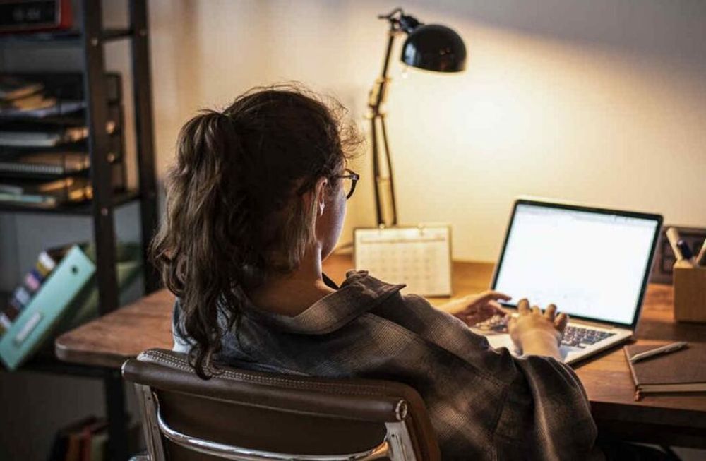 EL GOBIERNO NACINAL RESOLVIÓ APLICAR LA “MODALIDAD PRESENCIAL PROGRAMADA” PARA LOS AGENTES PÚBLICOS, QUE DEBERÁN VOLVER A LAS OFICINAS DESDE EL 1º DE SEPTIEMBRE.