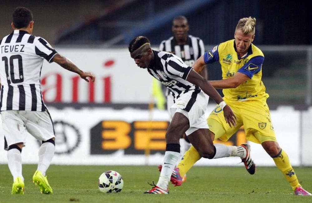 Juventus y Roma, con el pie derecho