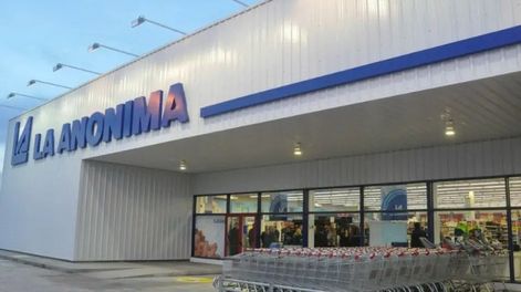 Detuvieron al hijo de una candidata a senadora que se robó kilos de carne y queso valuado en millones.