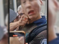Joven acusado de ser infiltrado en la marcha.