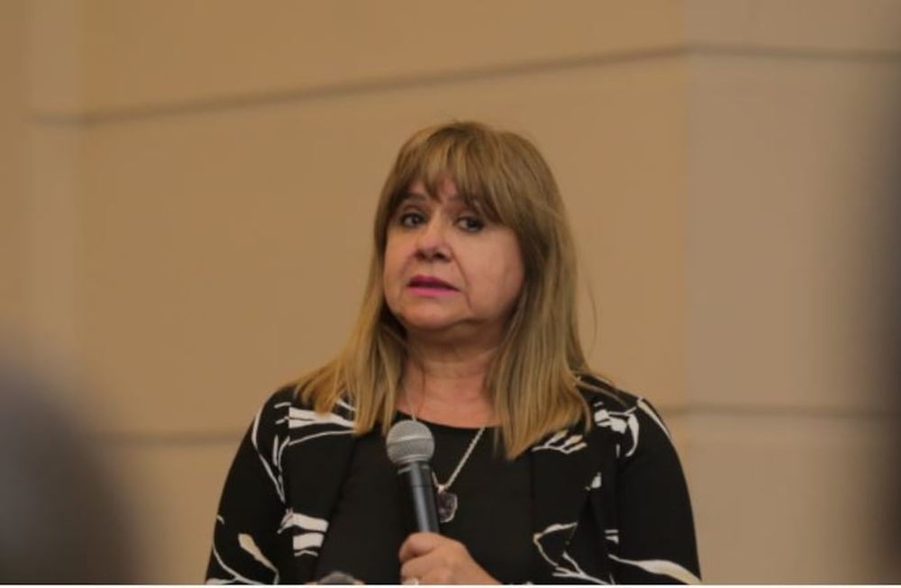 La  titular de DDC, Mónica Lucero, habló respecto de las sanciones que dicta el organismo provincial al detectar alimentos envasados vencidos en comercios.
