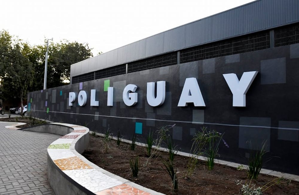 Recorrido por la segunda etapa del Polideportivo Poliguay