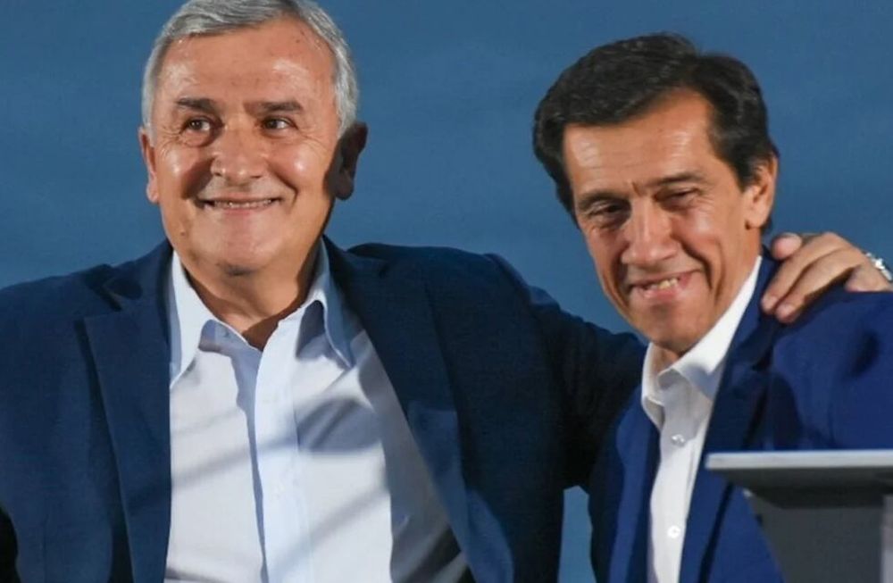 Gerardo Morales junto al candidato que se encamina a sucederlo en Jujuy, Carlos Sadir. Foto: Clarín