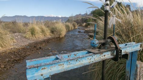 Más de 200 productores y unas mil hectáreas cultivables serán alcanzadas por el proyecto de modernización del sistema hídrico.