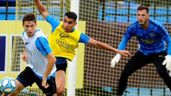 Franco Soldano le gana la pulseada a Wanchope Abila y sería titular ante Talleres