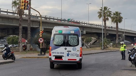 Operativo de traslado de un corazón para un trasplante en el hospital Italiano