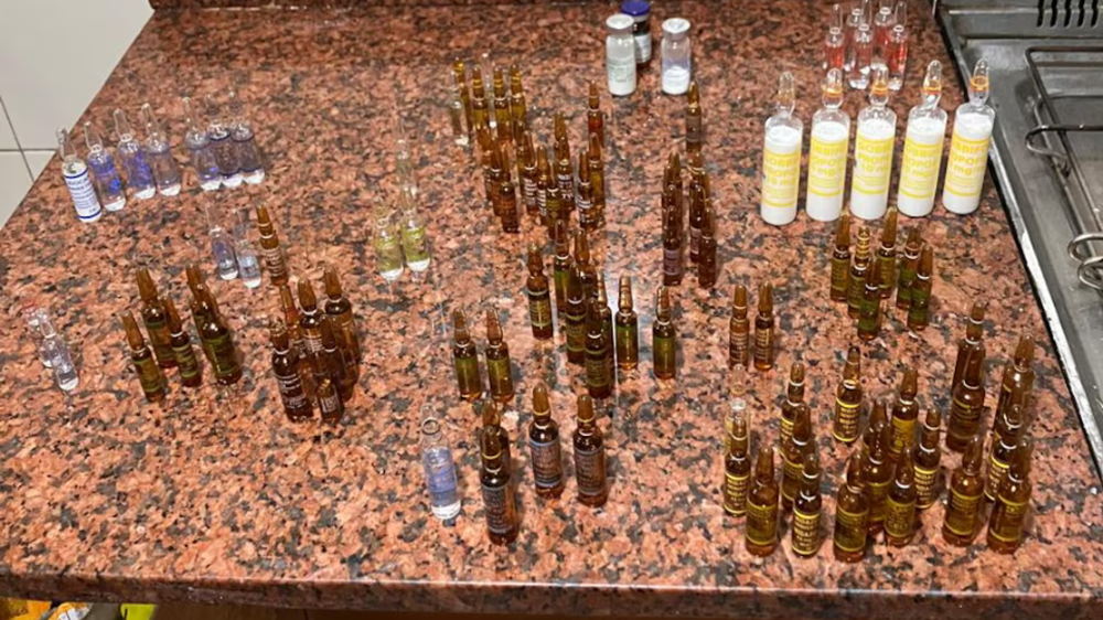 Ampollas halladas en el departamento del enfermero en Palermo