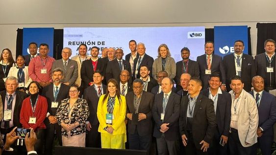 Invitado por el BID, Ulpiano Suarez participó de la Reunión de Alcaldes en Denver