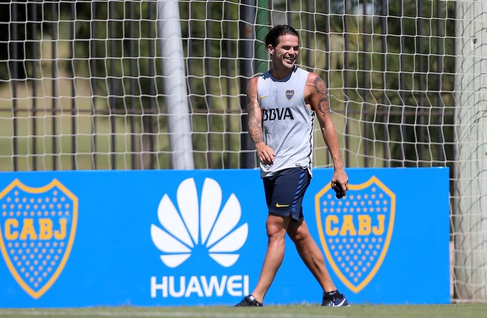 Por la lesión, Gago se vuelve de la pretemporada en EEUU