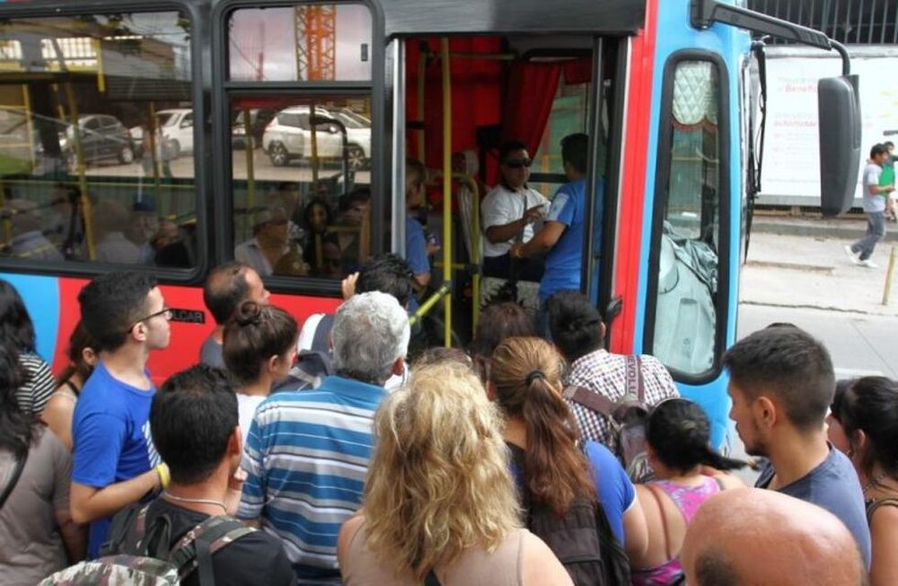 El transporte público mendocino experimenta un fuerte aumento de pasajeros.