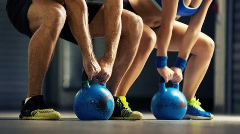 como mantener la fuerza y los musculos despues de los 50: los mejores consejos de nutricion y ejercicio