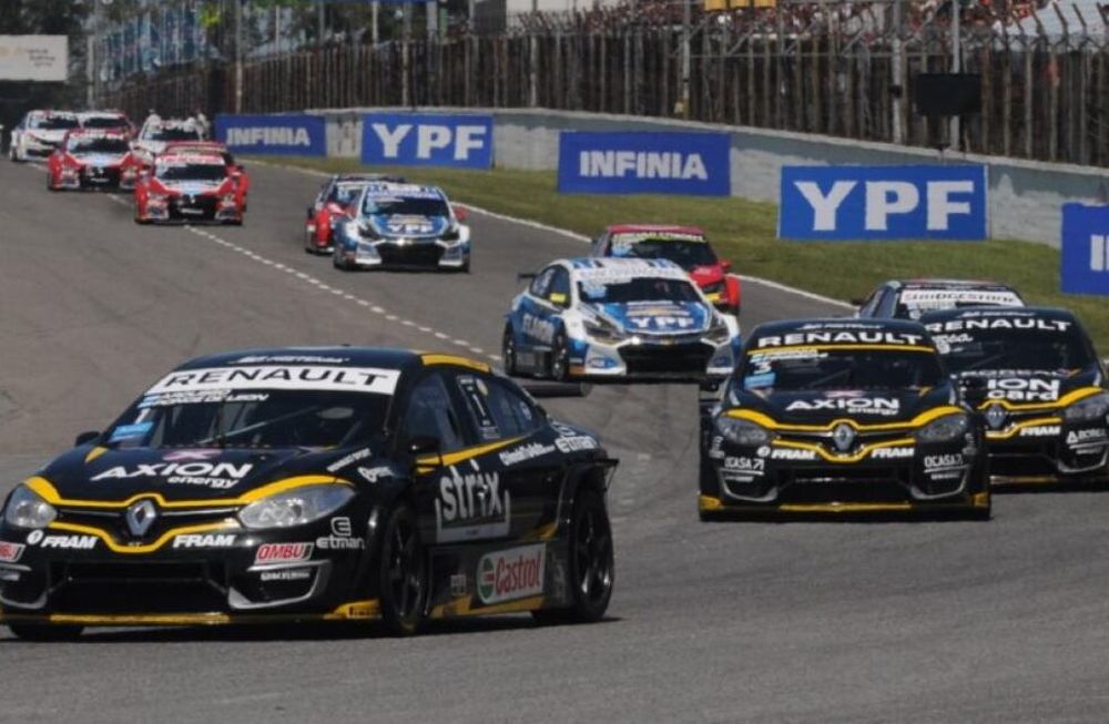 La última carrera del Súper TC2000 en el circuito 9