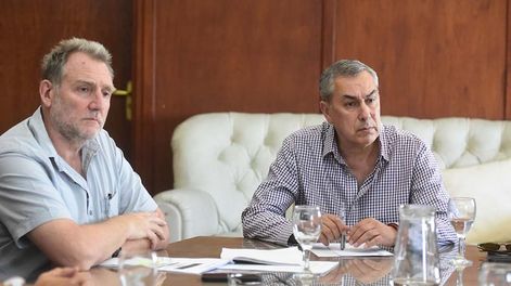 El ministro Enrique Vaquié se reunió con Juan Pablo Galli, CEO de Patagonik Film Group, la productora a cargo de la nueva película de Suar. - Mariana Villa / Los Andes