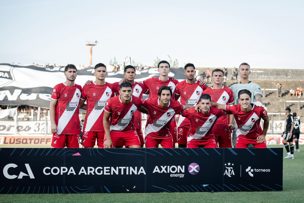 El Cruzado hizo su estreno oficial en la temporada por la Copa Argentina, en la que perdió frente a Riestra. Hoy, desde las 18 hará su debut en el torneo de Primera Nacional.