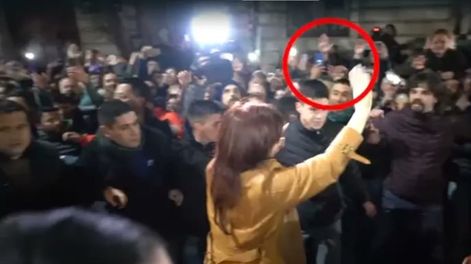 La querella de Cristina Kirchner pide condenar a 15 años de prisión a Sabag Montiel y Brenda Uliarte.