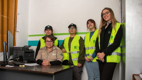 Alumnos de la Universidad del Aconcagua realizan sus prácticas en el municipio