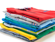 El reciclaje de ropa impulsa trucos sostenibles que renuevan el hogar sin gastar dinero. El reciclaje de ropa impulsa trucos sostenibles que renuevan el hogar sin gastar dinero.