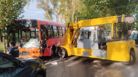 Ocho personas resultaron heridas tras un choque en Guaymallén.