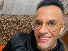 Dolor en el ambiente de Vendimia: falleció Sebastián Navas, el estilista que acompañó a generaciones de reinas mendocinas.