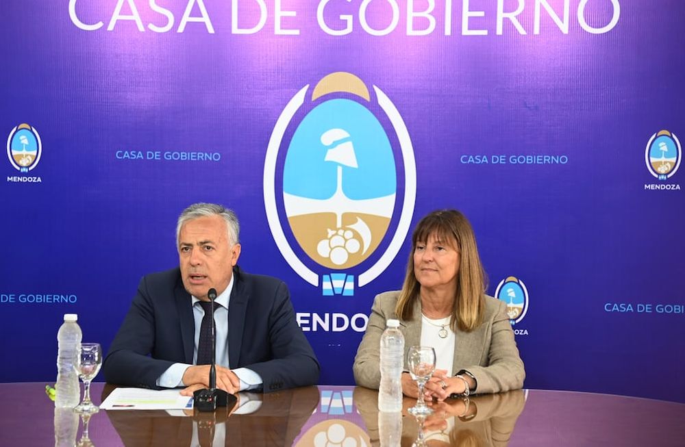 El gobernador Alfredo Cornejo eligió a Norma Llatser para reemplazar al juez Pedro Llorente en la Suprema Corte (Marcelo Álvarez / Los Andes)