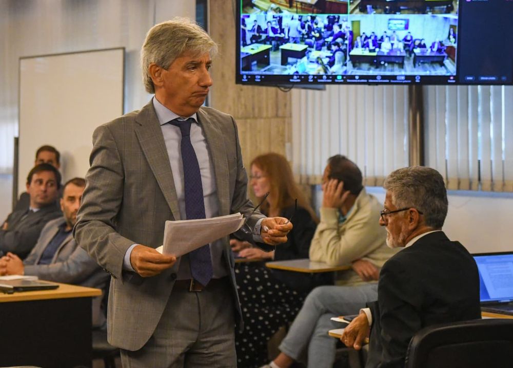El exjuez Walter Bento apeló a la sensibilidad por su hijo con discapacidad para lograr la prisión domiciliaria.&nbsp;
