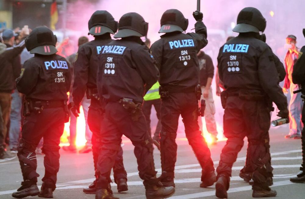 Renace el facismo en Alemania: acusan a la policía de complicidad con la ultraderecha
