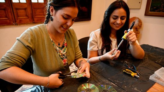 Talleres gratuitos para jóvenes en el Cristoforo Colombo