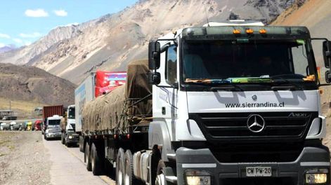 Suba de los combustibles impactó en tarifas del transporte de cargas