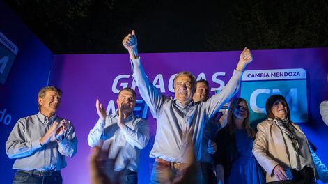 Los Andes | Alfredo Cornejo es el gobernador electo y Hebe Casado la vicegobernadora, le sacaron mas 10 puntos a Omar De Marchi. Foto: Ignacio Blanco / Los Andes